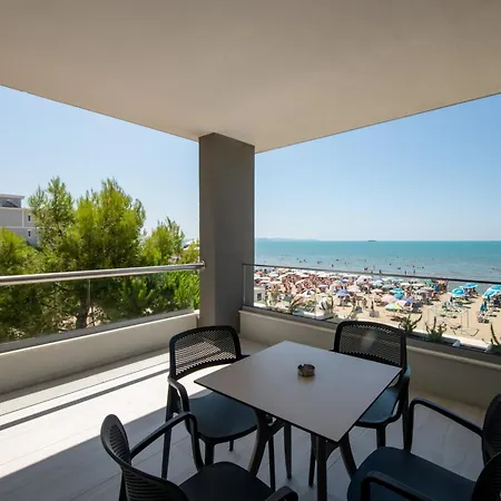 11 게스트하우스 3*