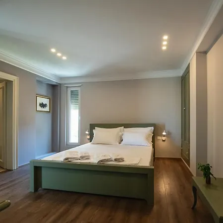 Guest house 11 *