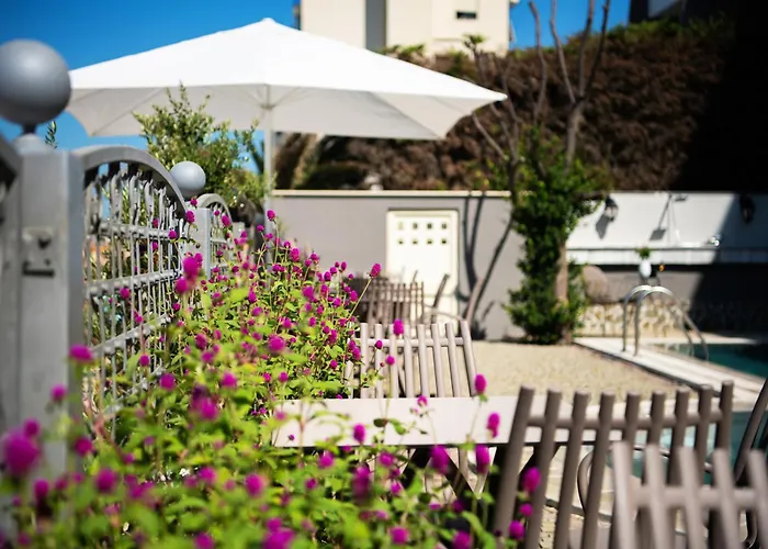 11 Guest house Durres